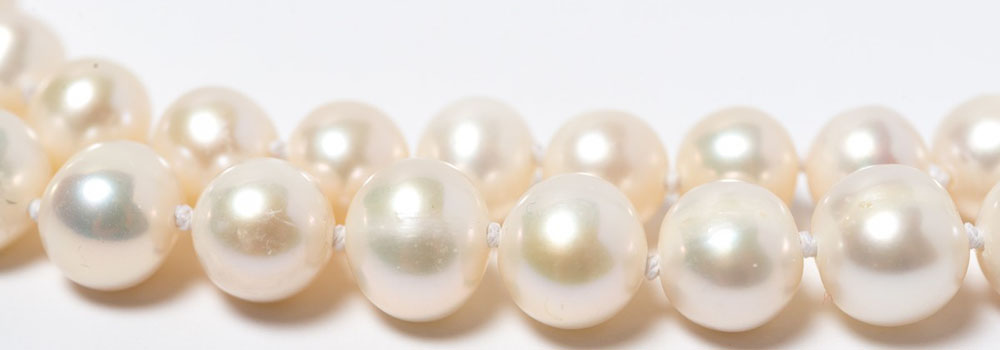 Difference between Freshwater Pearls And Akoya  